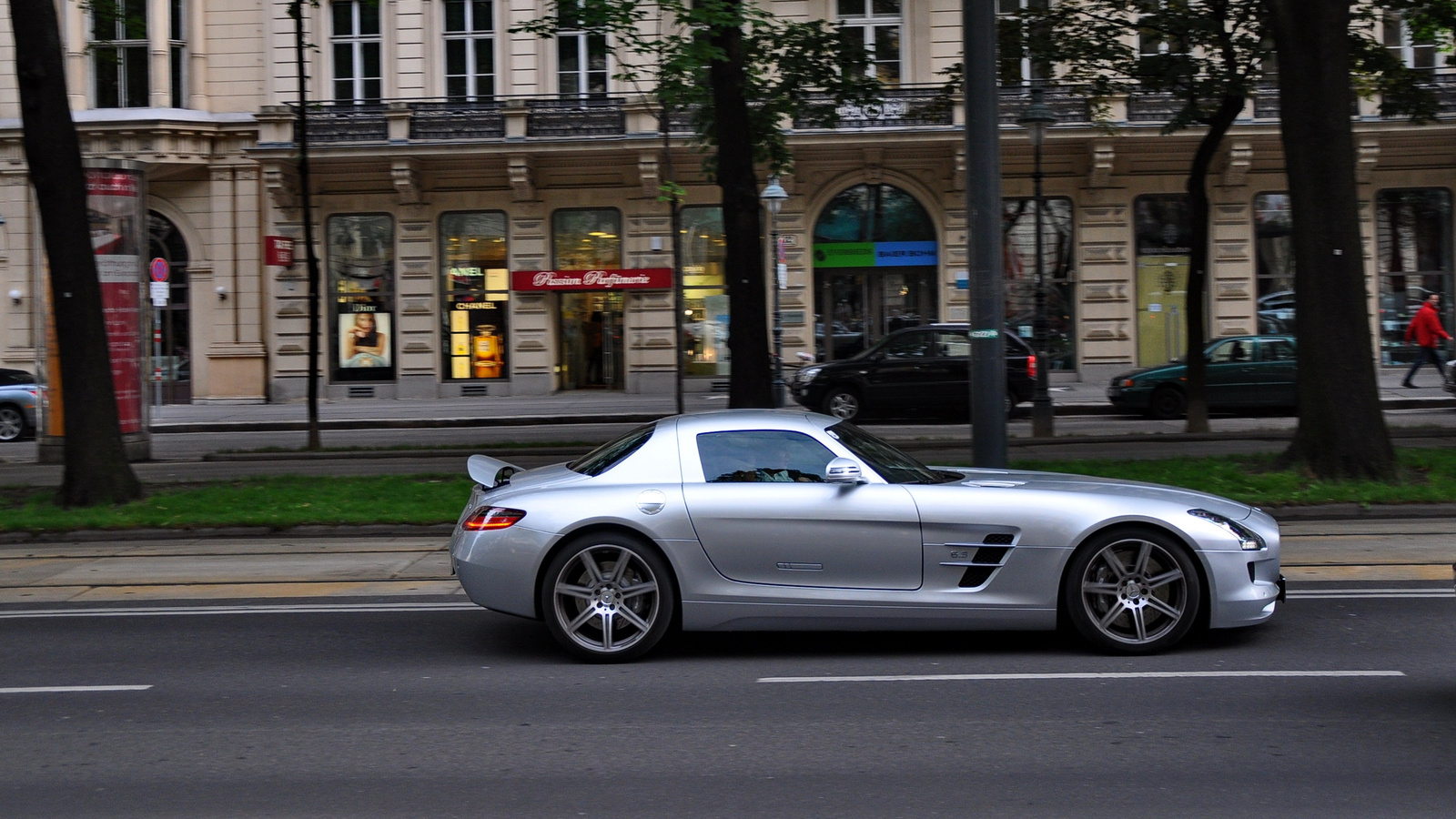 Mercedes SLS AMG