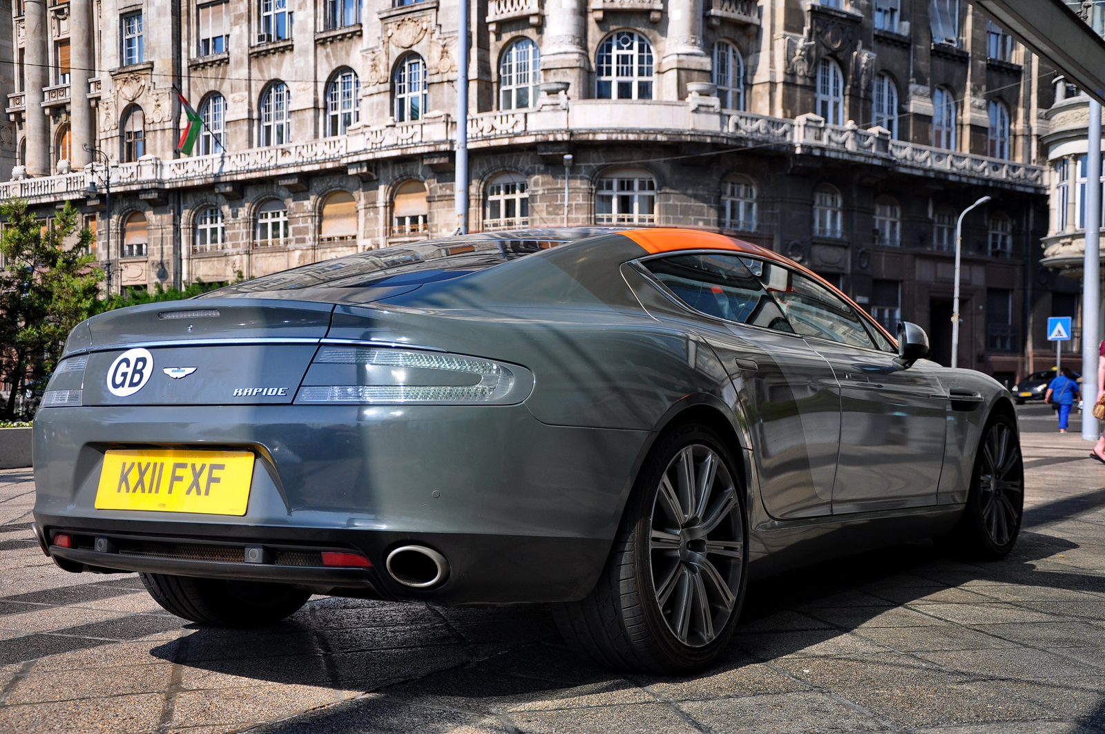 Aston Martin Rapide 009