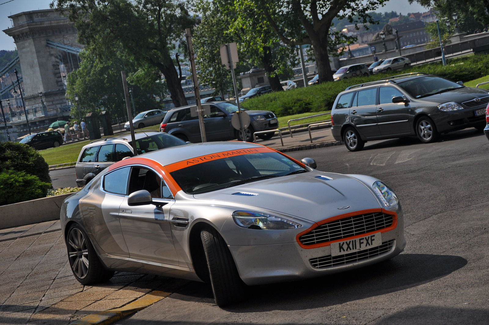 Aston Martin Rapide 012