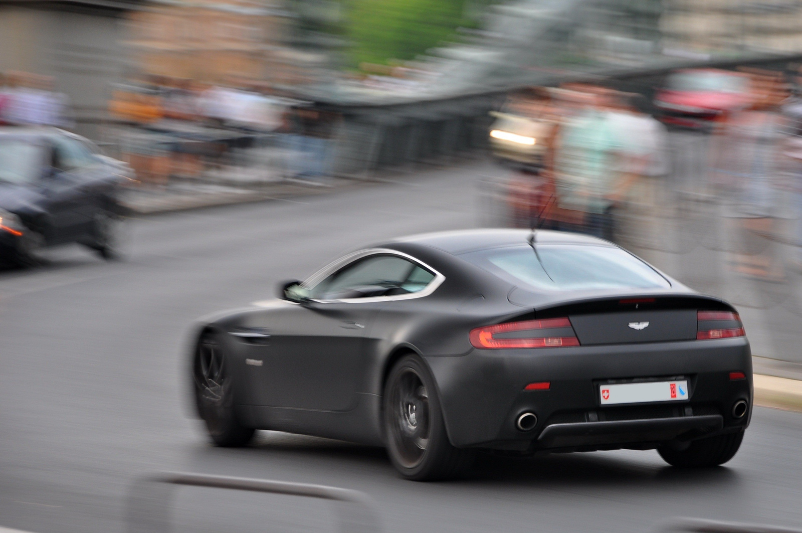 Aston Martin Vantage 074