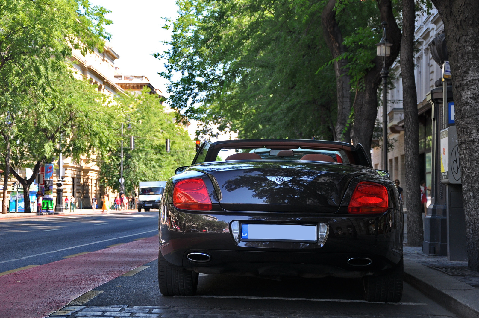 Bentley Continental GTC 077