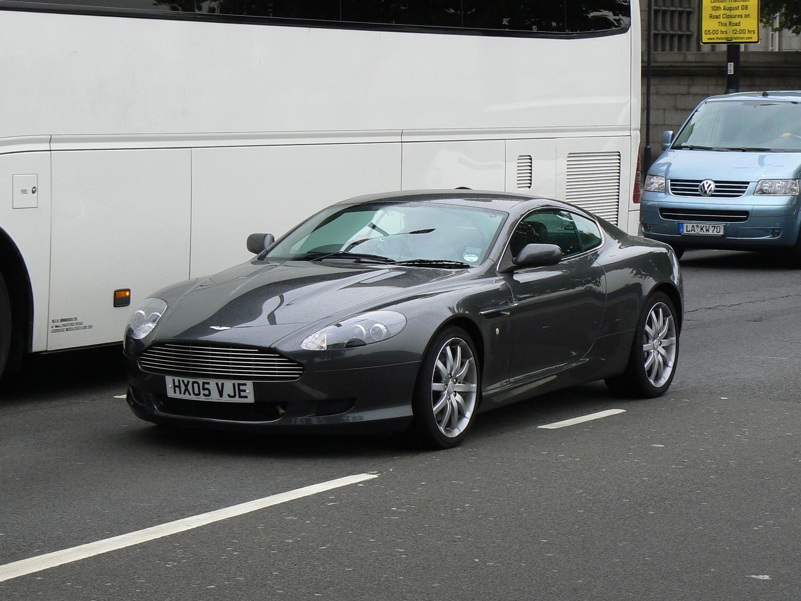 (2) Aston Martin DB9