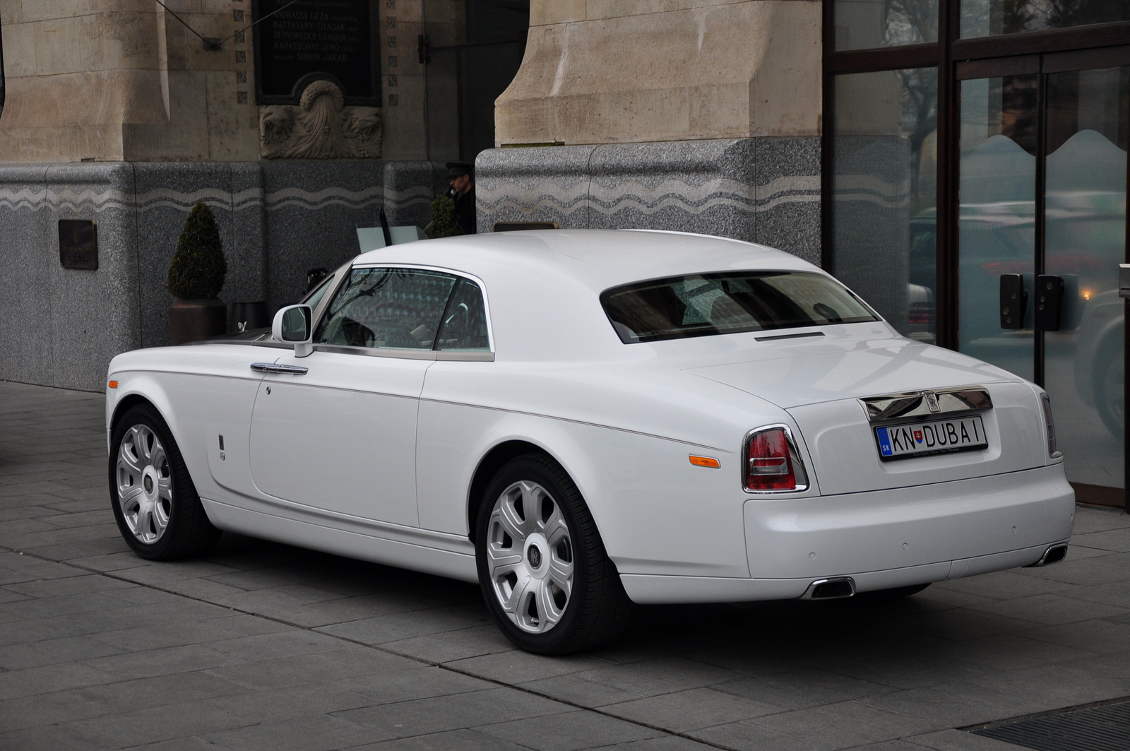 Rolls-Royce Phantom Coupe 026