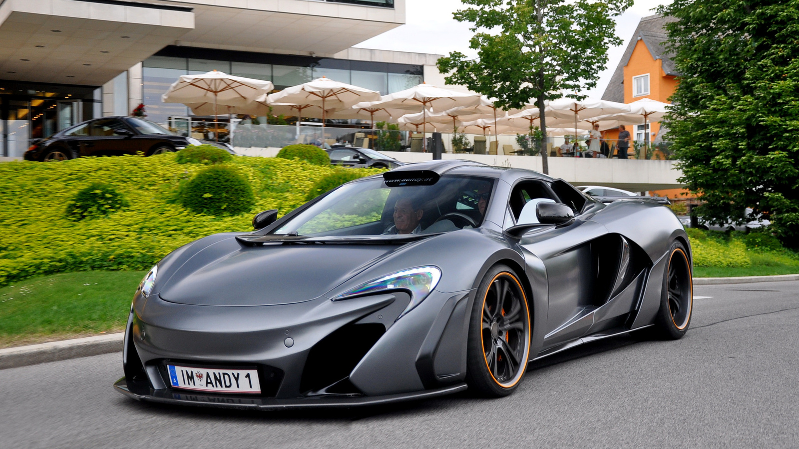 FAB Design McLaren 650S