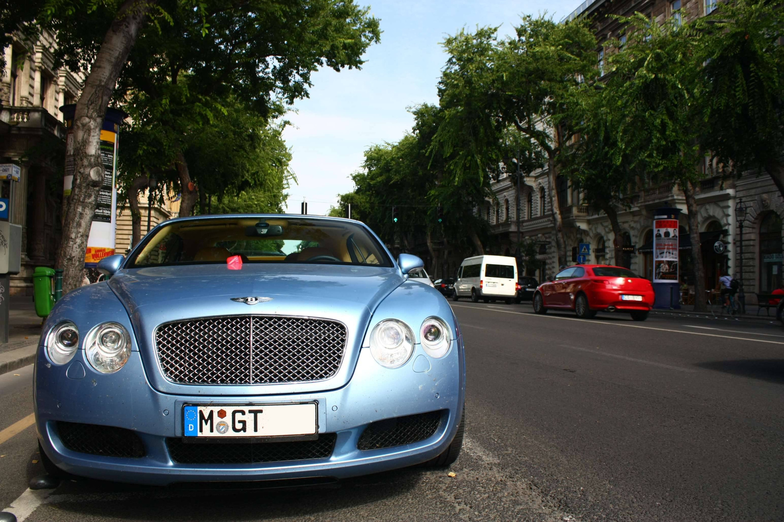 Bentley Continental GTC 045