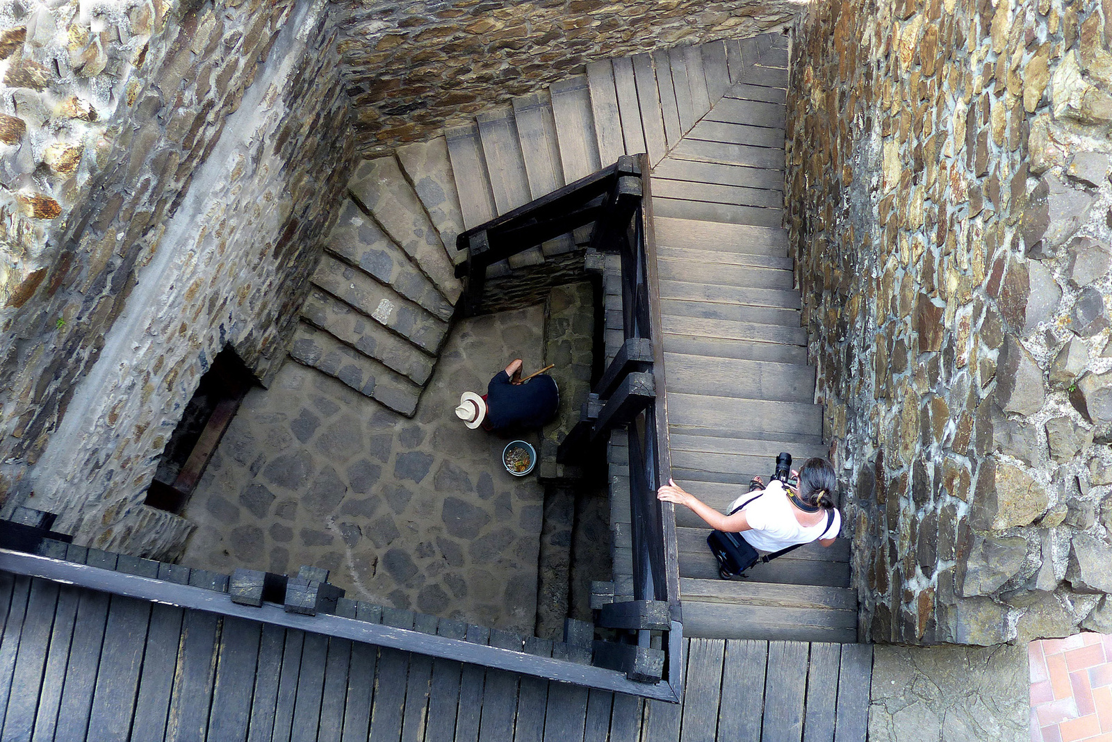 04 A vár lépcsői