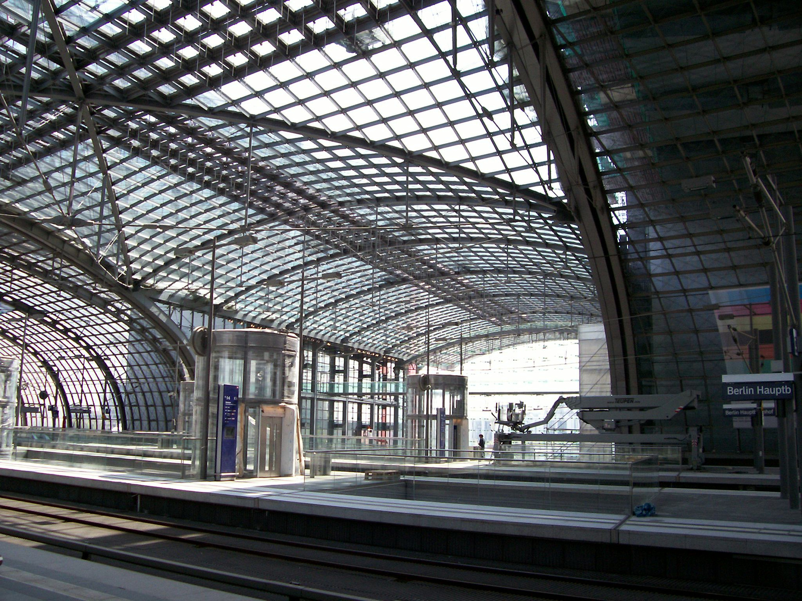 A Hauptbahnhof belülröl 1