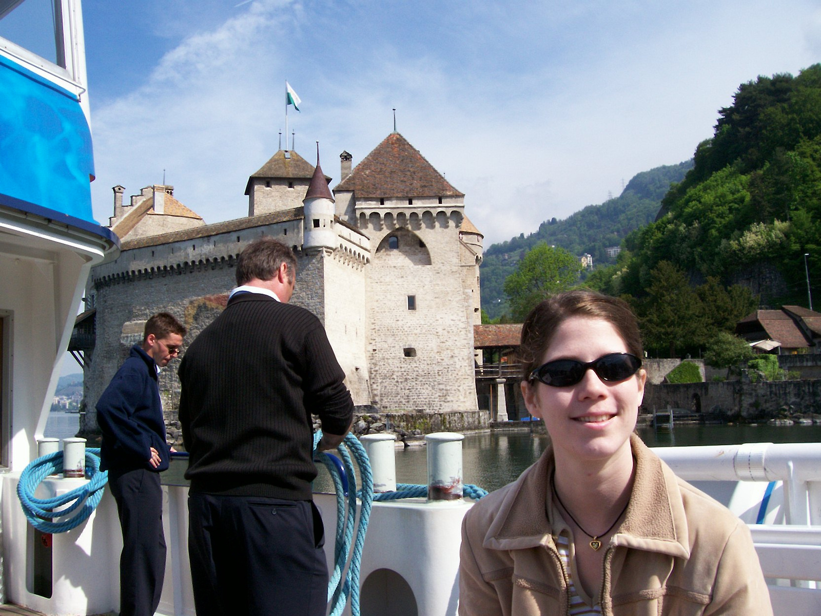 A hajóról a Chillon-kastély