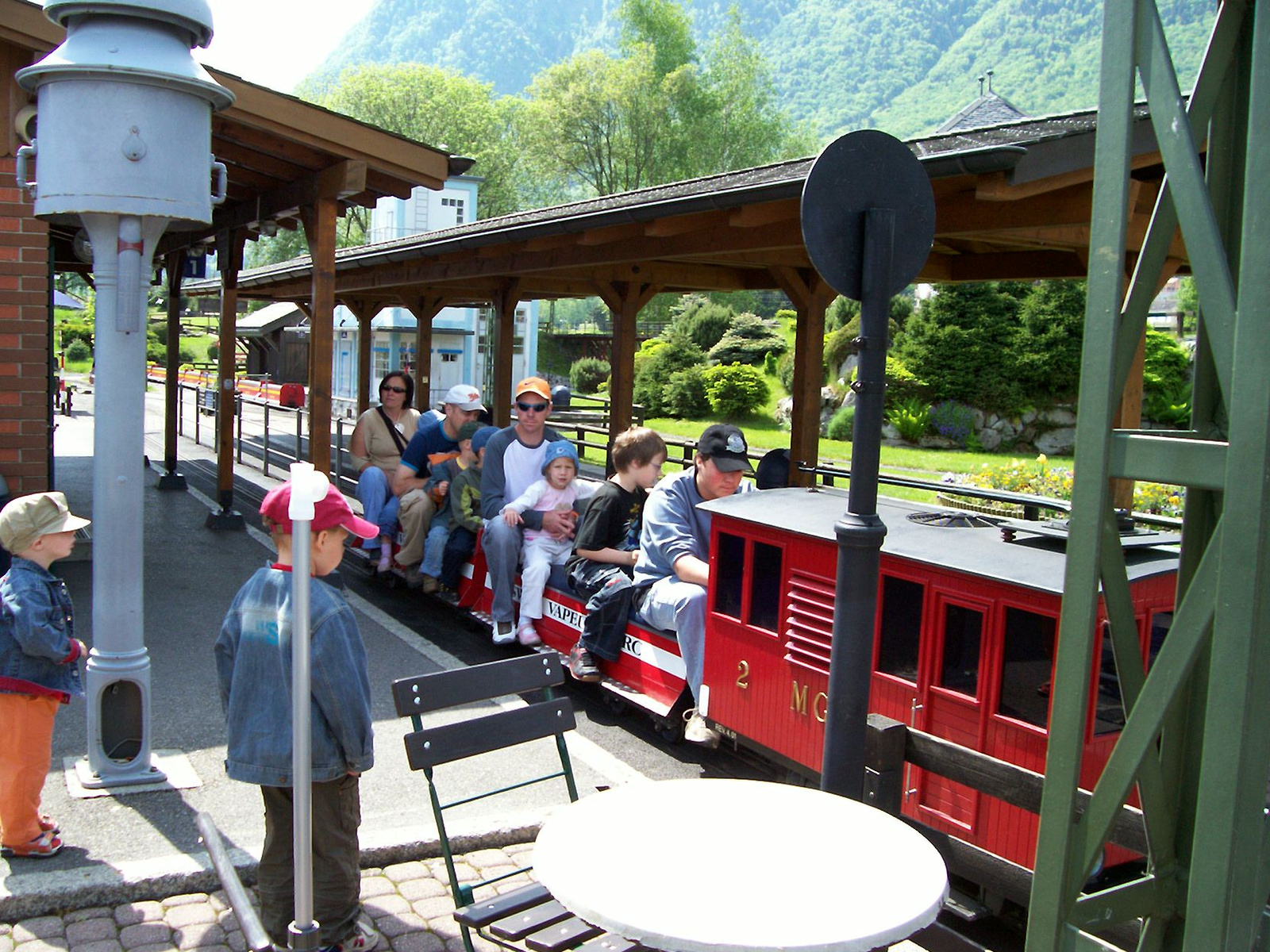 Swiss Vapeur Parc - Az MGN vonat indulásra kész