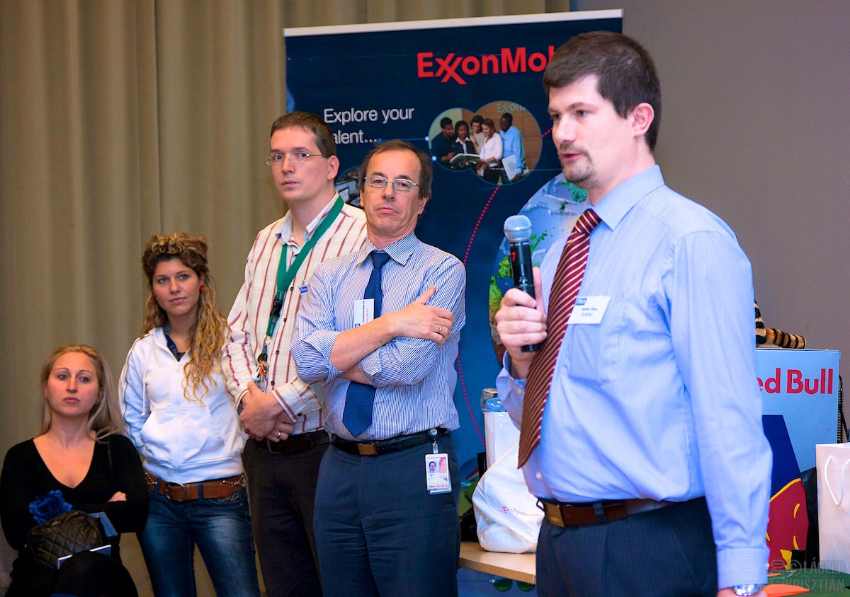 32 ITECH2011-exxon 20111130 LaglerFoto