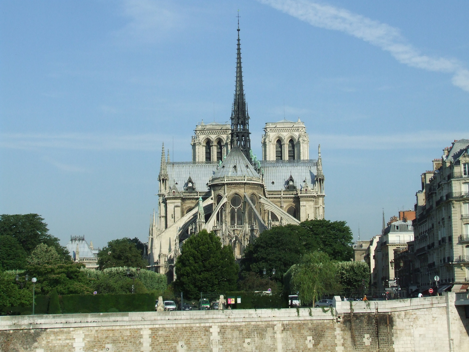 7. nap Notre-Dame