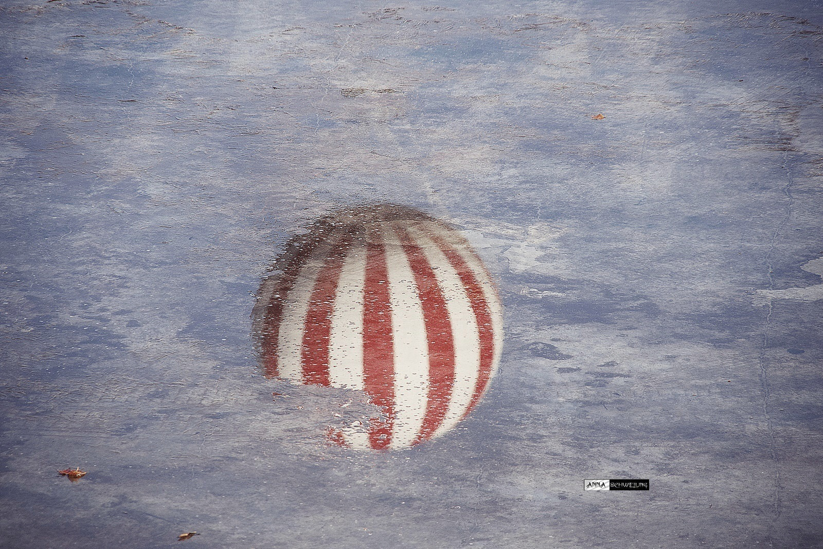 Csúszós talajra zuhant a hőlégballon...