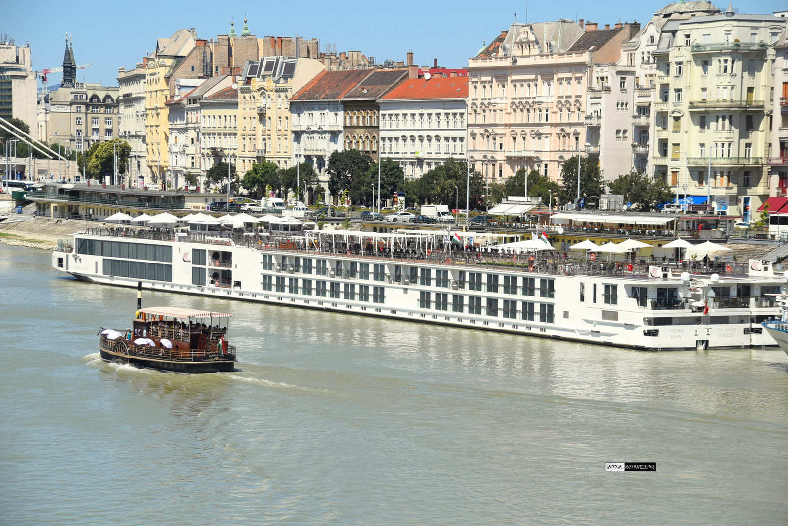 Budapesten a balatoni Hableány...