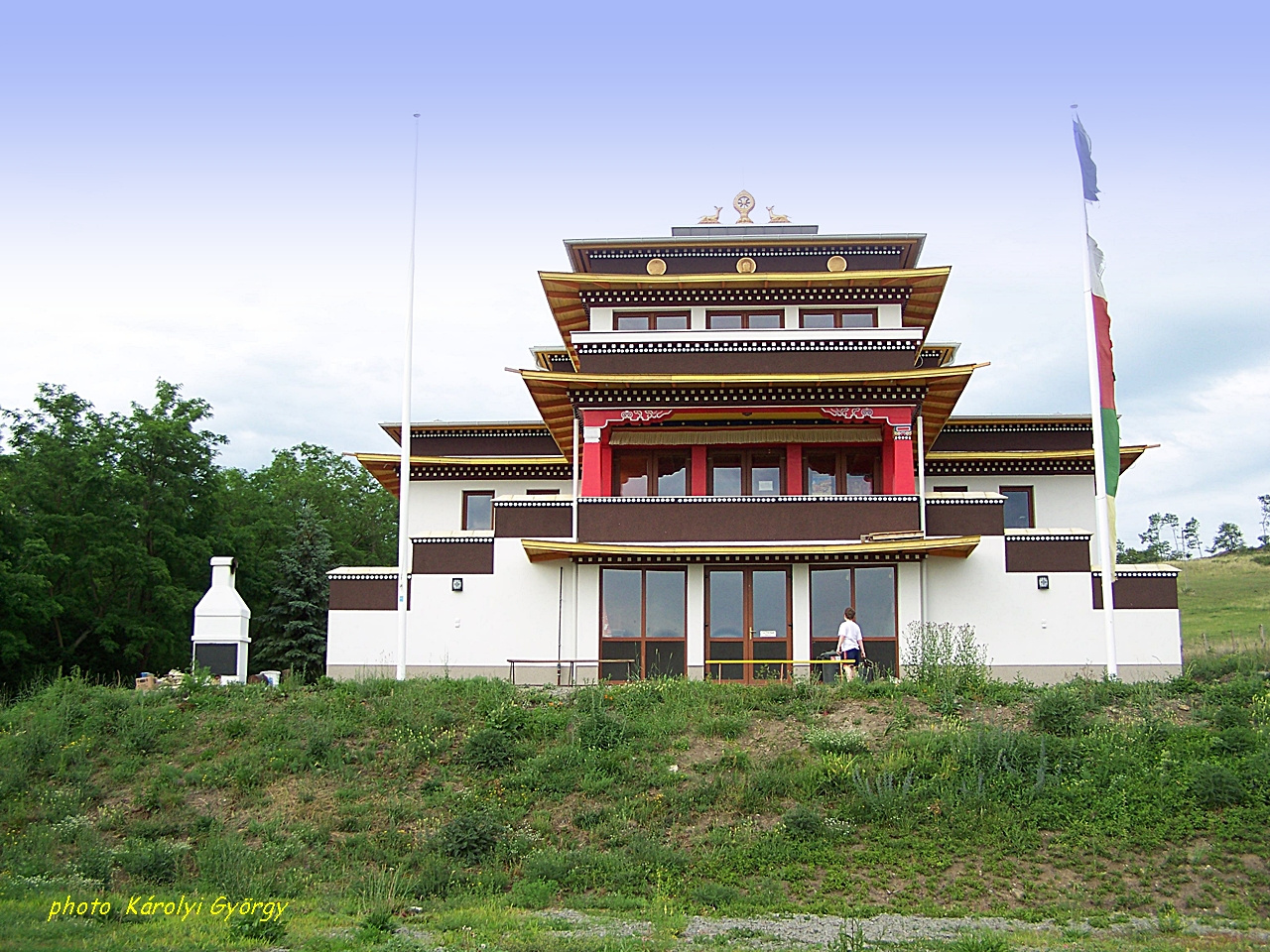 Buddhista sztupa, Tar buddhista templom