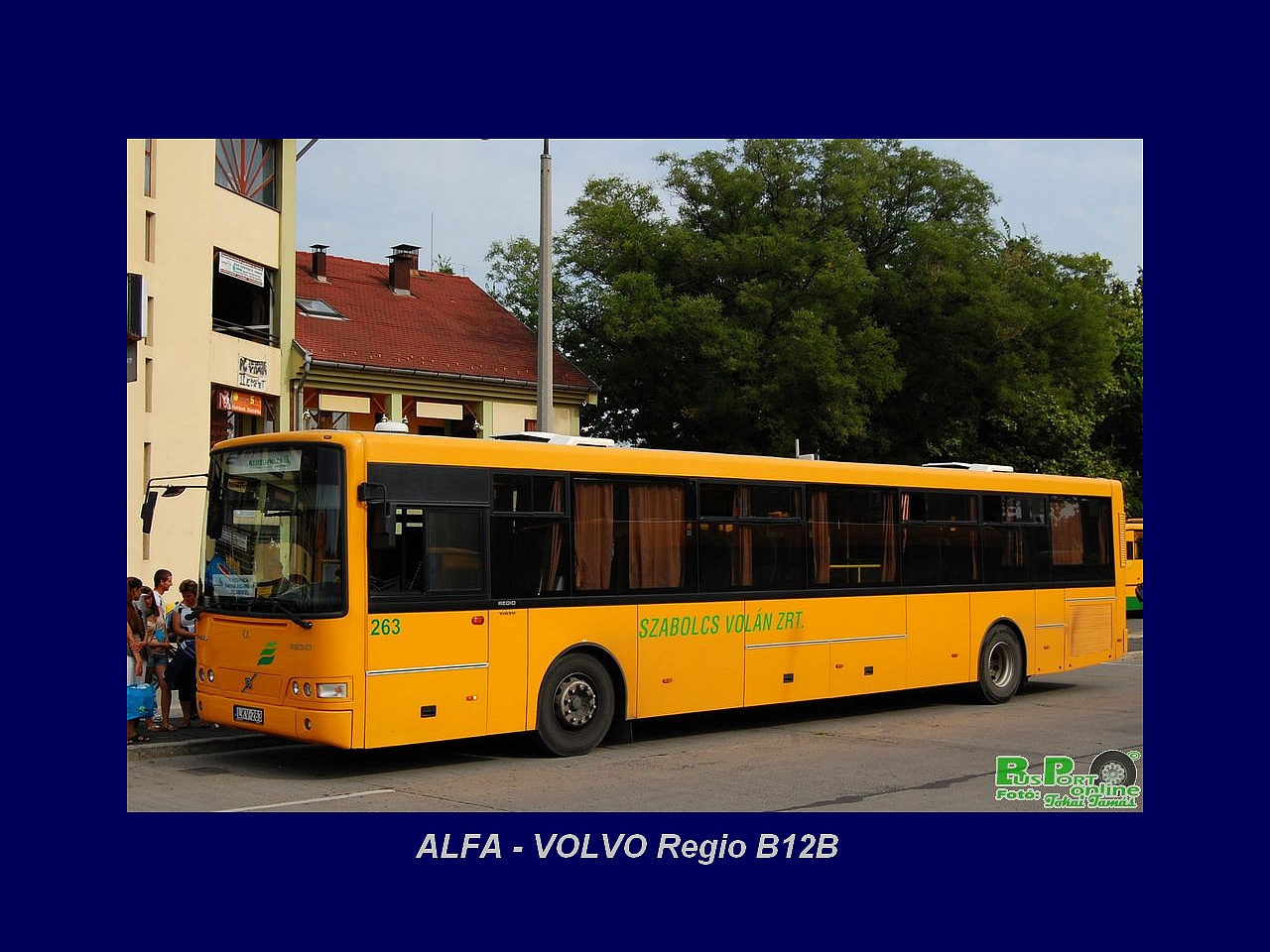 Magyar Busz, ALFA - VOLVO Regio B12B.