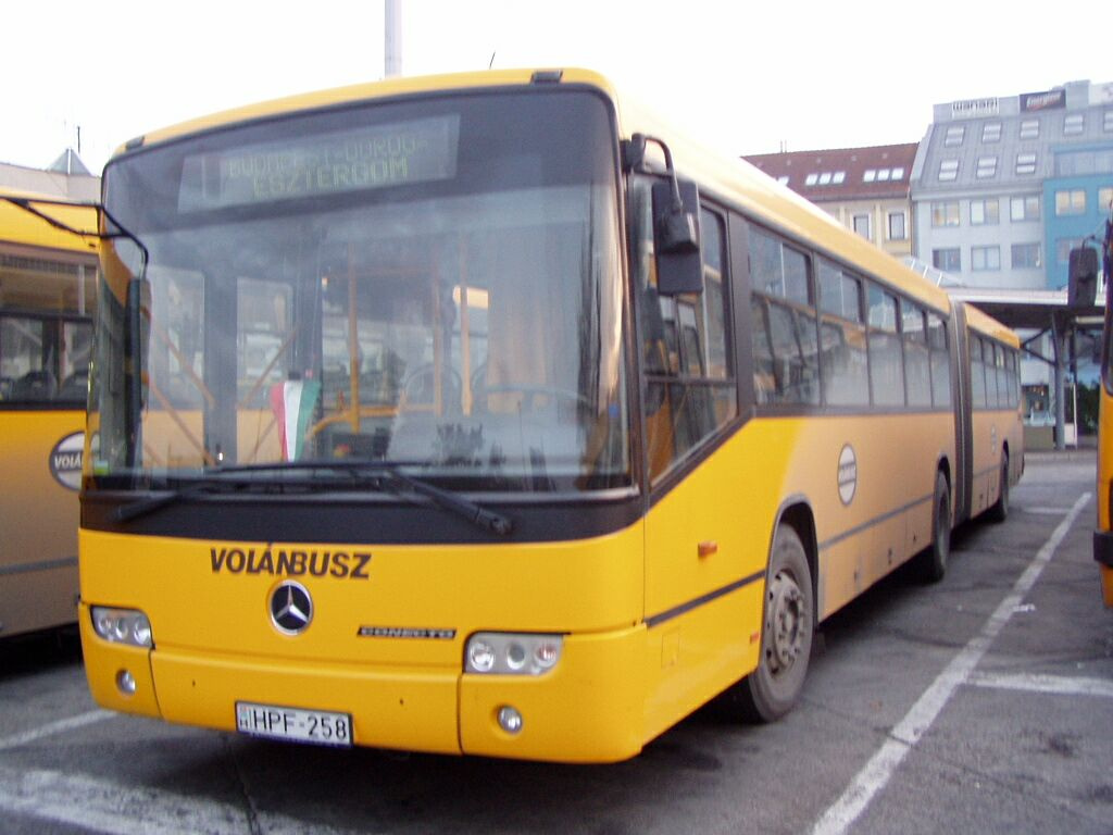 Mercedes-Connecto-volánbusz-051023-05