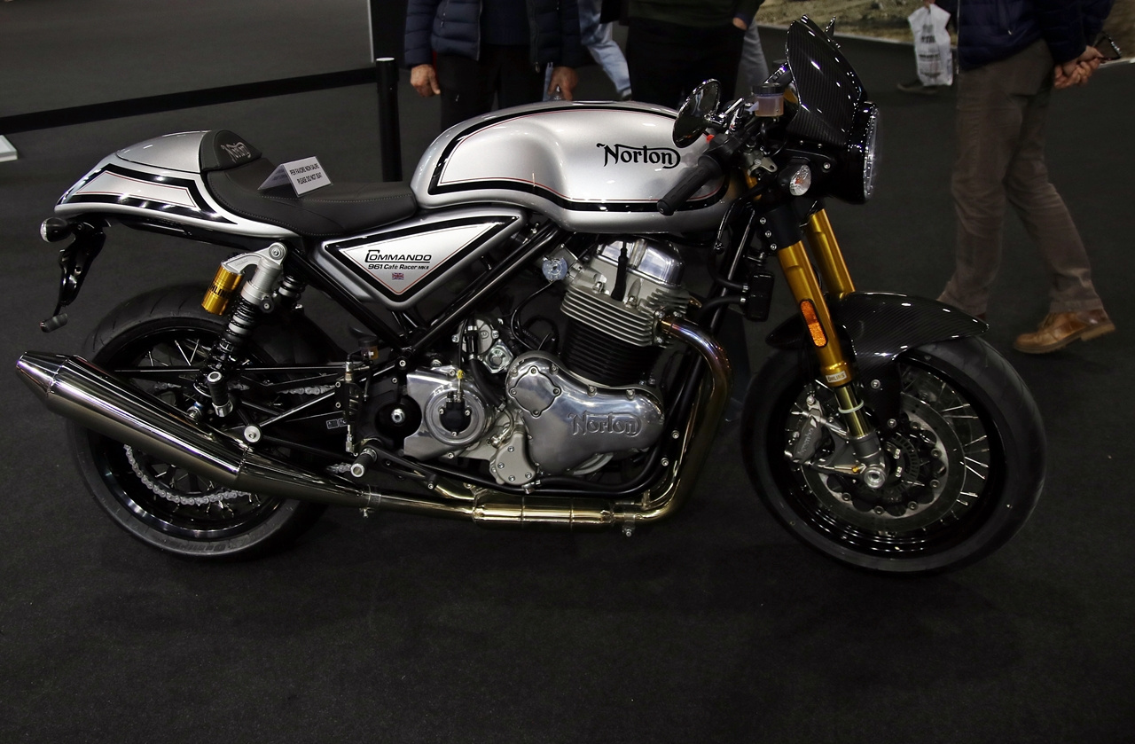 127 Norton Comando Caféracer MkII