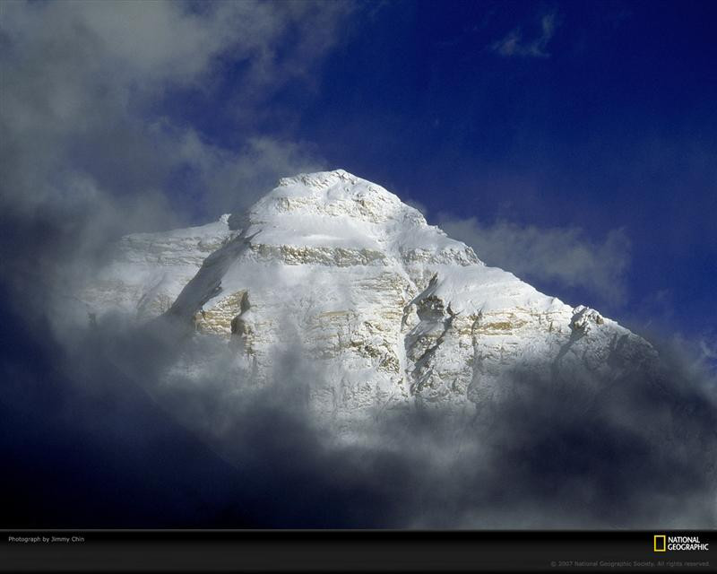 everest-peak-clouds-1011685-xl (Medium)