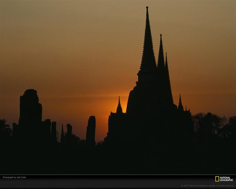 grand-palace-sunset-501456-xl (Medium)