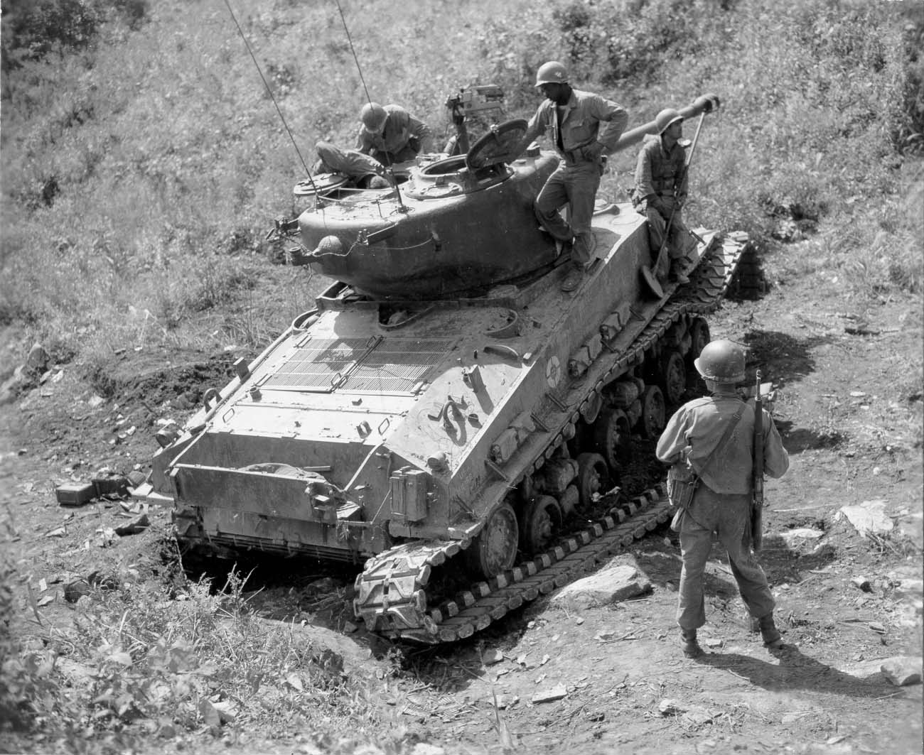 M4 Sherman aknára futva Korea 1951