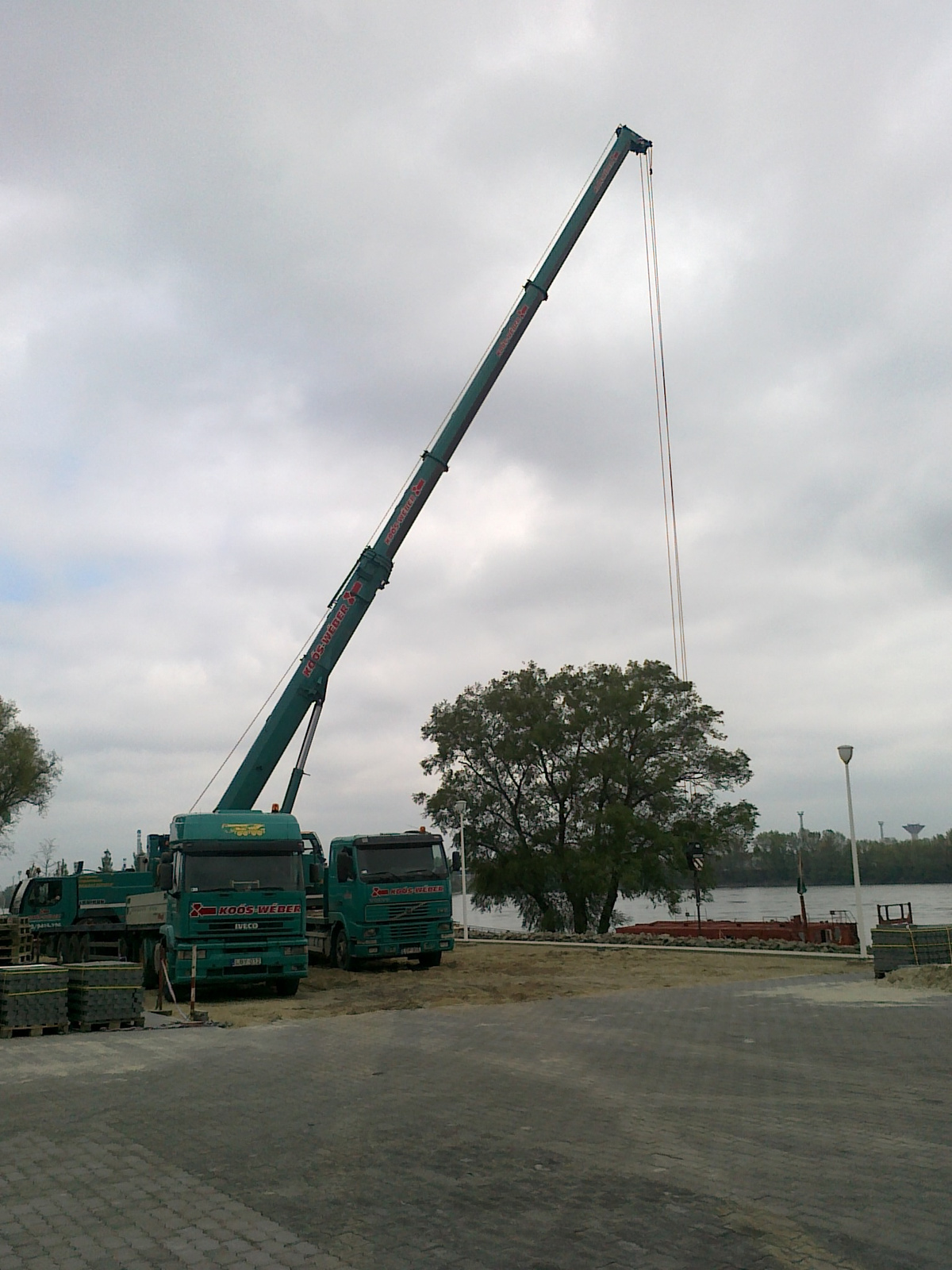 Liebherr LTM 1130 Budapest XXII. 2012 ápr. 003