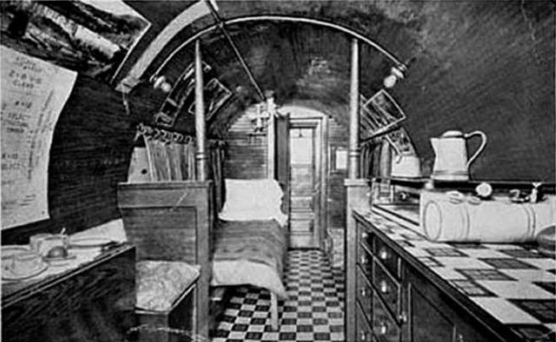 Amerikai Wade lakóautó farönkből belsőtere cca. 1920