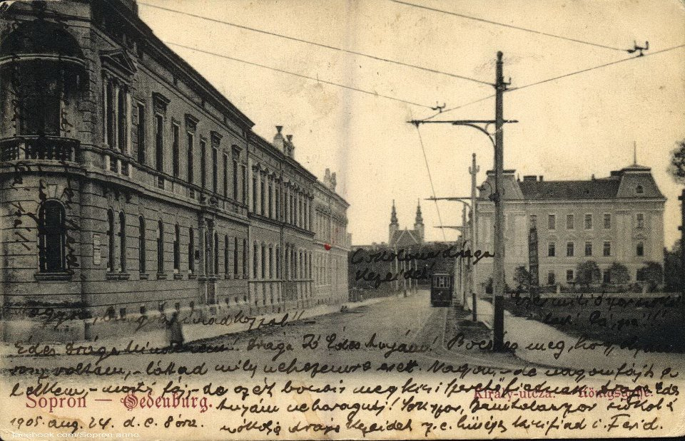 mátyás király utca jobboldalon a gysev igazgatósággal
