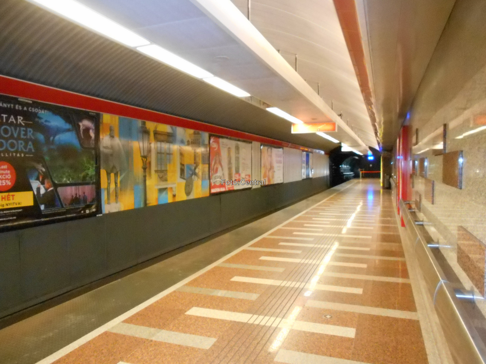 A Széll Kálmán téri metróállomás.DSCN6650
