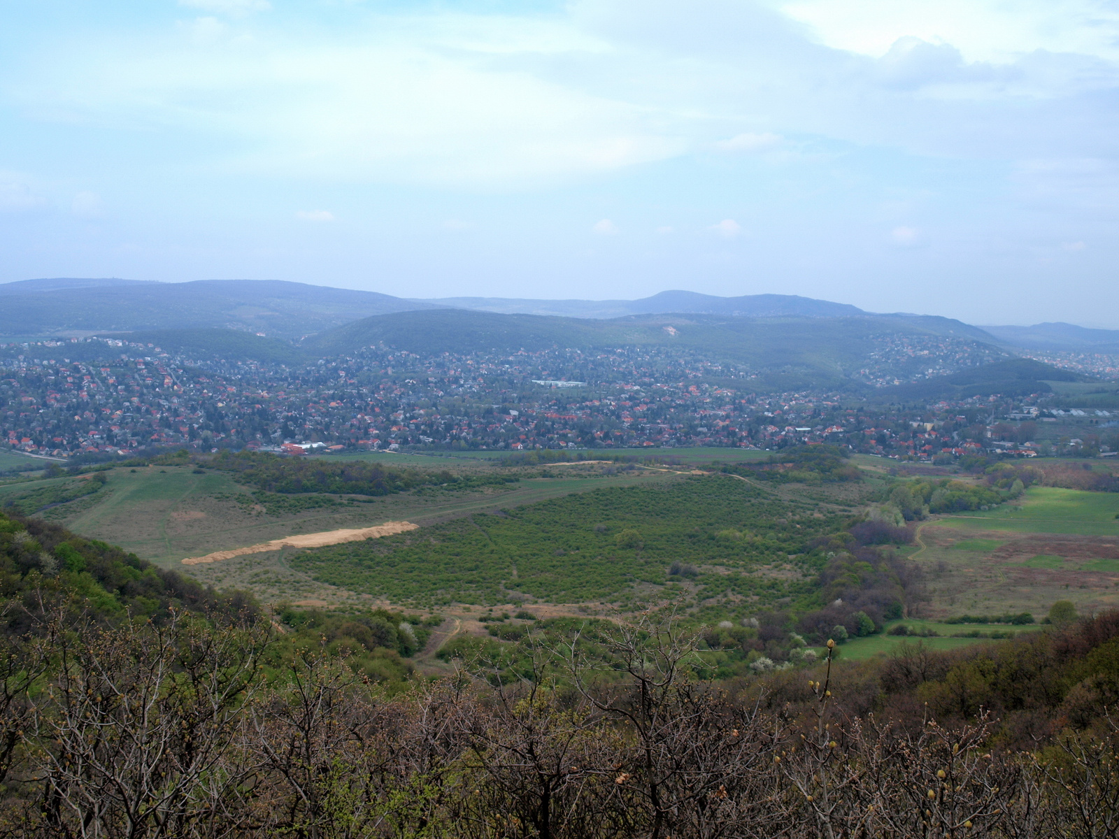 Hármashatár-hegy