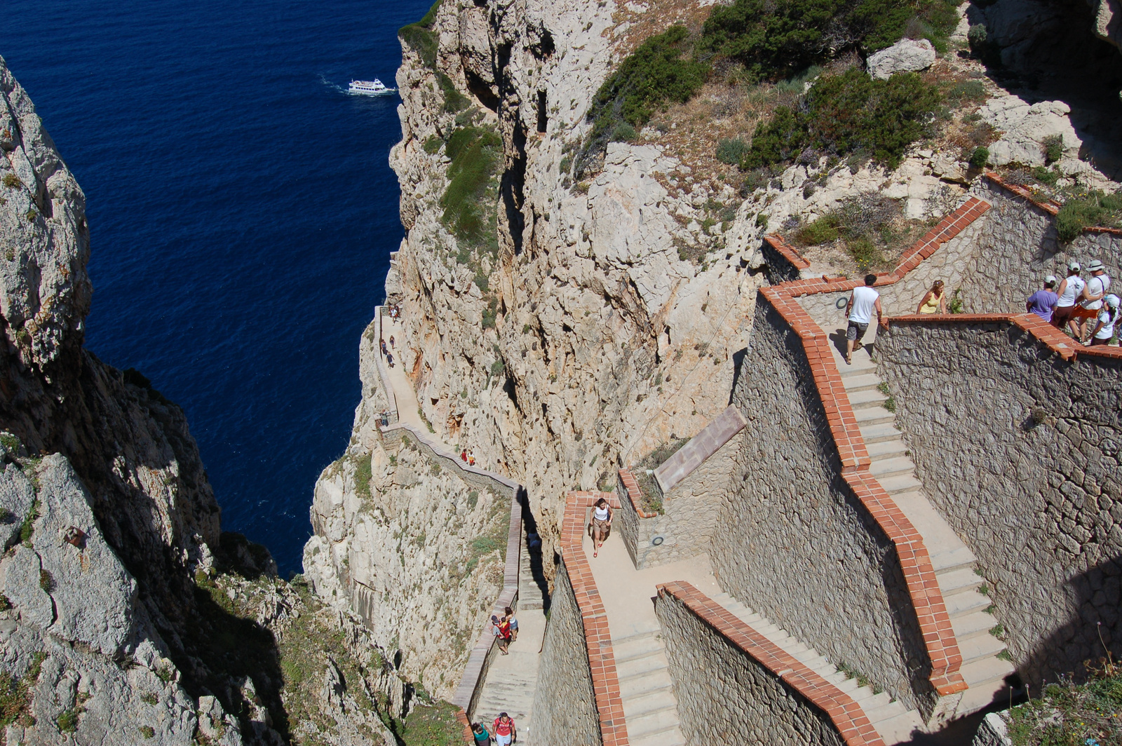 2010-1890-Capo Caccia