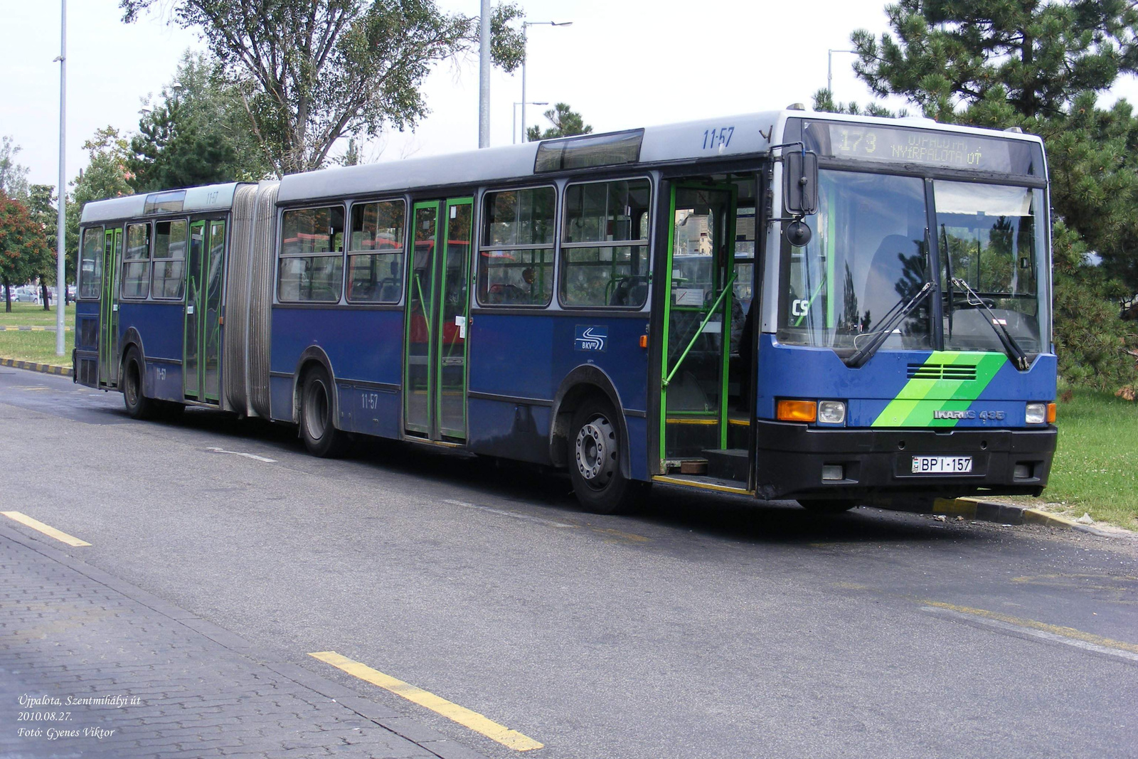 Busz BPI-157