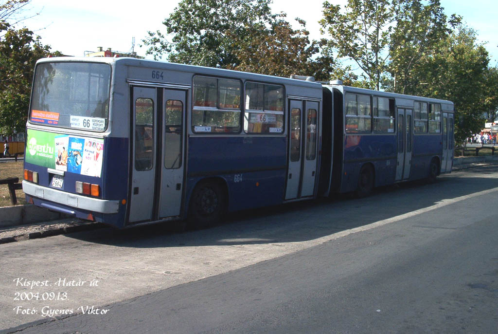 Busz AKD-664