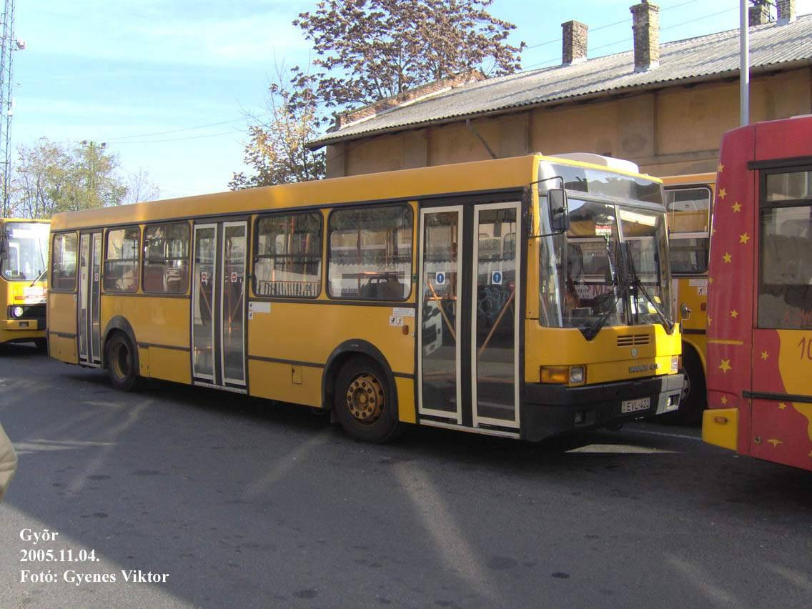 Ikarus 415-EVL-422