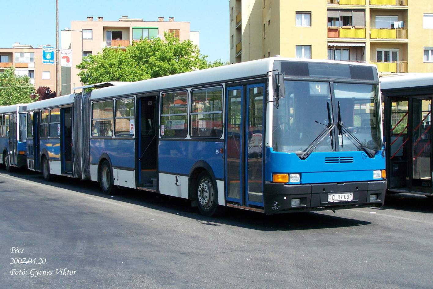 Ikarus 435-DUB-097