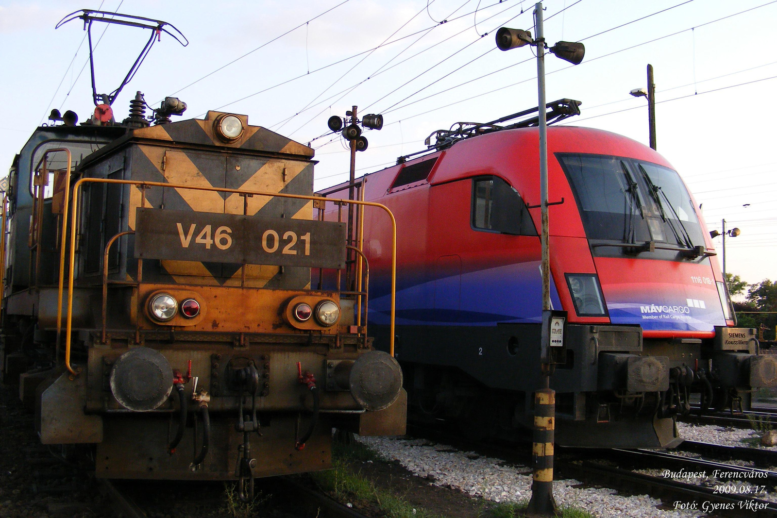 V46-021+1116-018-1