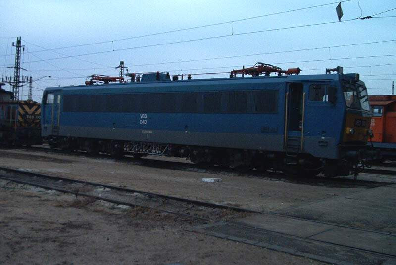 V63-040 3