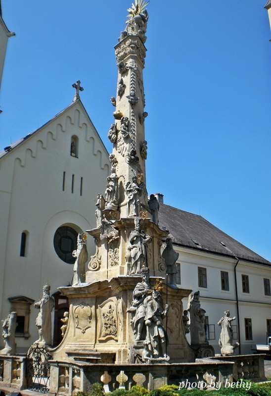 Szentháromság szobor