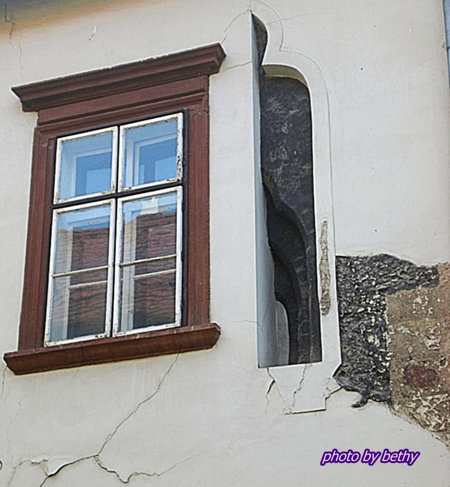 Gótikus ablak keret részlet