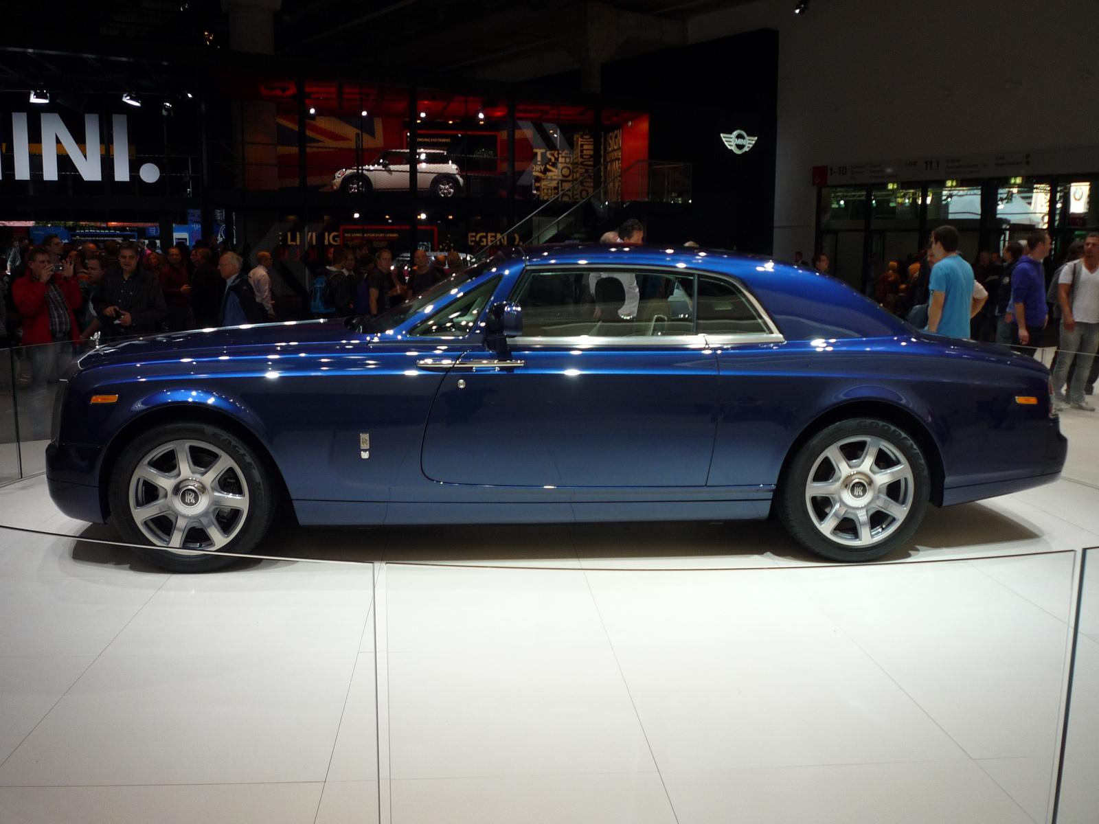 Rolls Royce Phantom Coupe