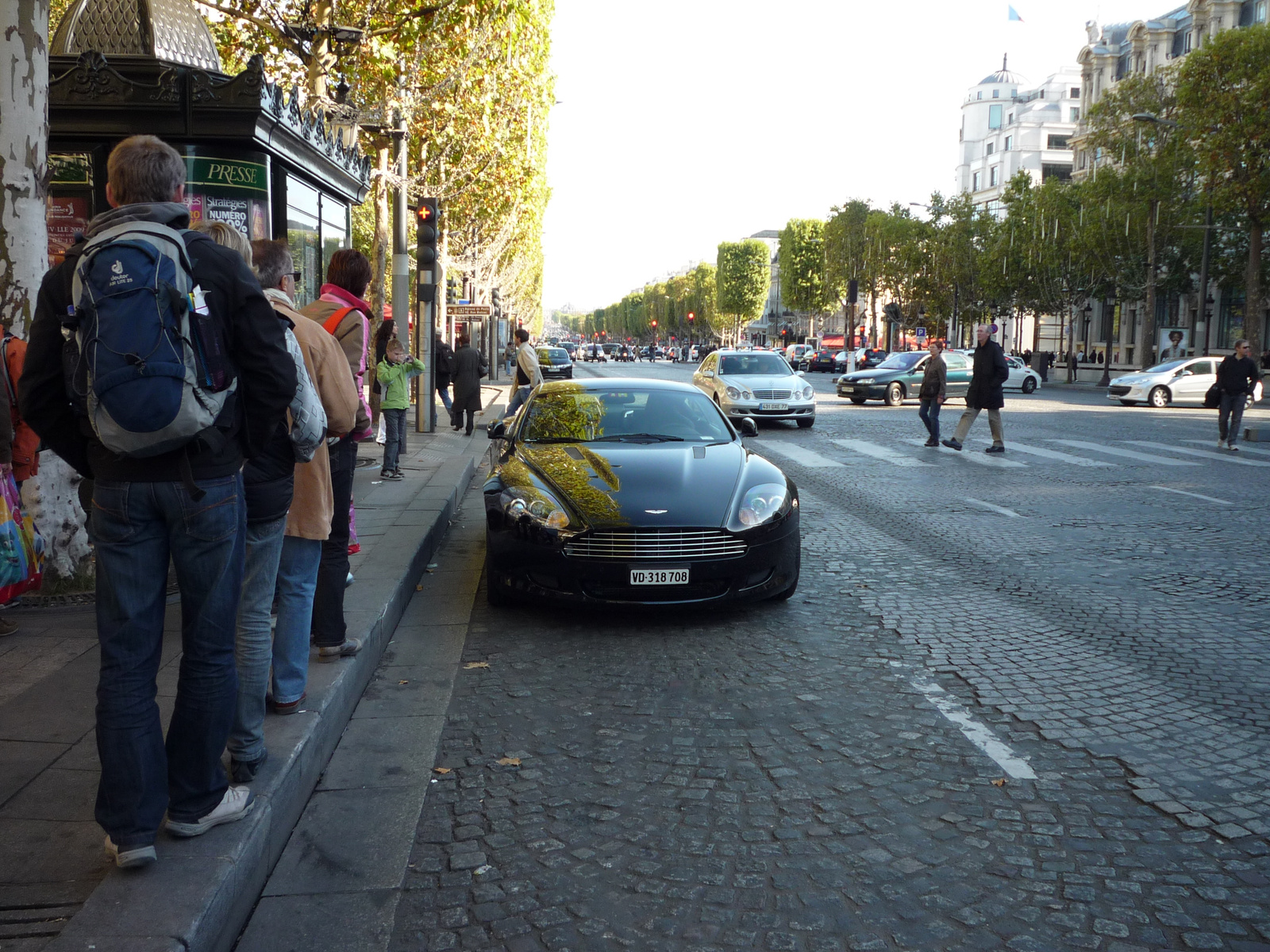 Aston Martin DB9