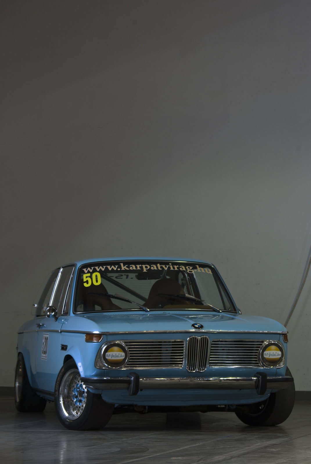 BMW 02