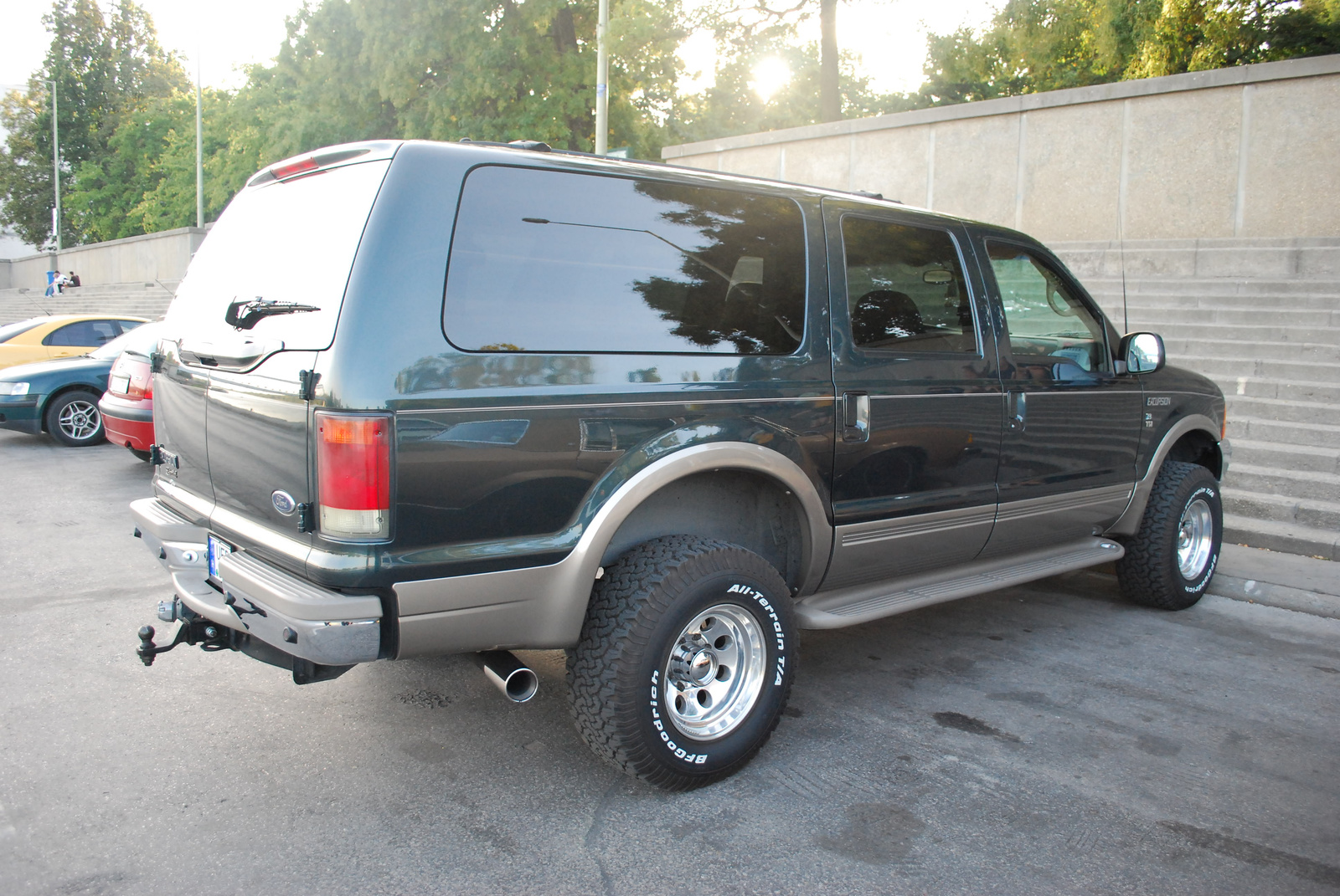 Ford Excursion