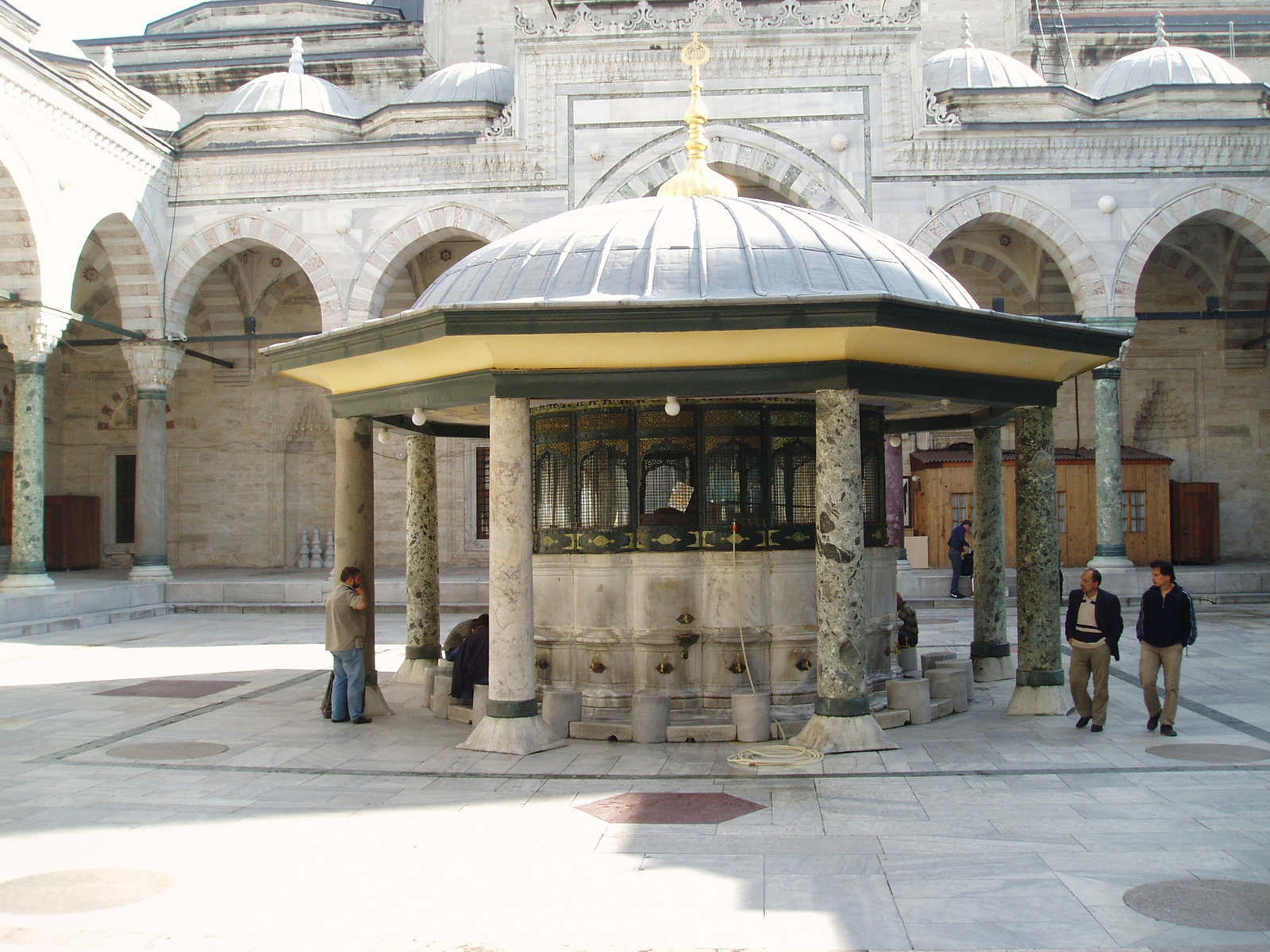 Bayezid Camii