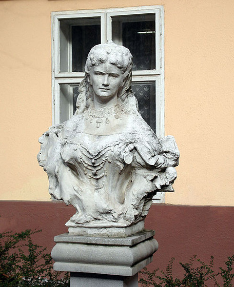 Erzsébet királyné-Miskolc