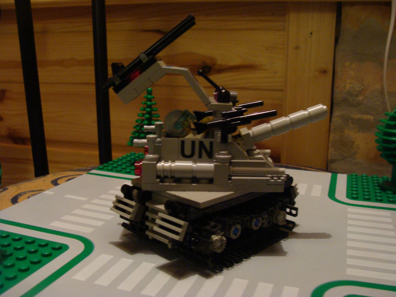 UN tank 13